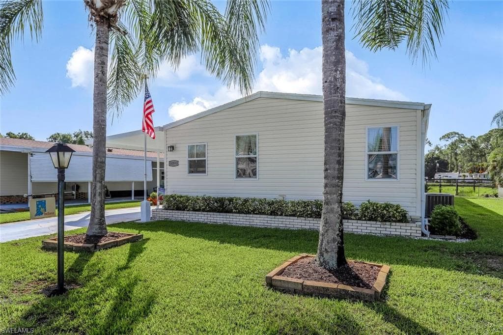 10591 Wales LOOP BONITA SPRINGS, FL 34135