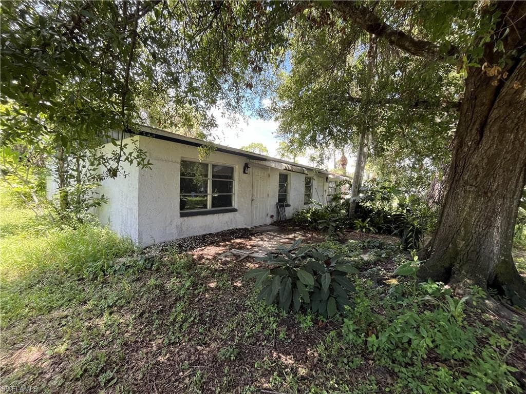 1265 Monica LN NORTH FORT MYERS, FL 33903