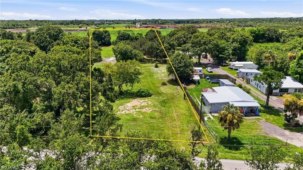10820 Orange River BLVD FORT MYERS, FL 33905