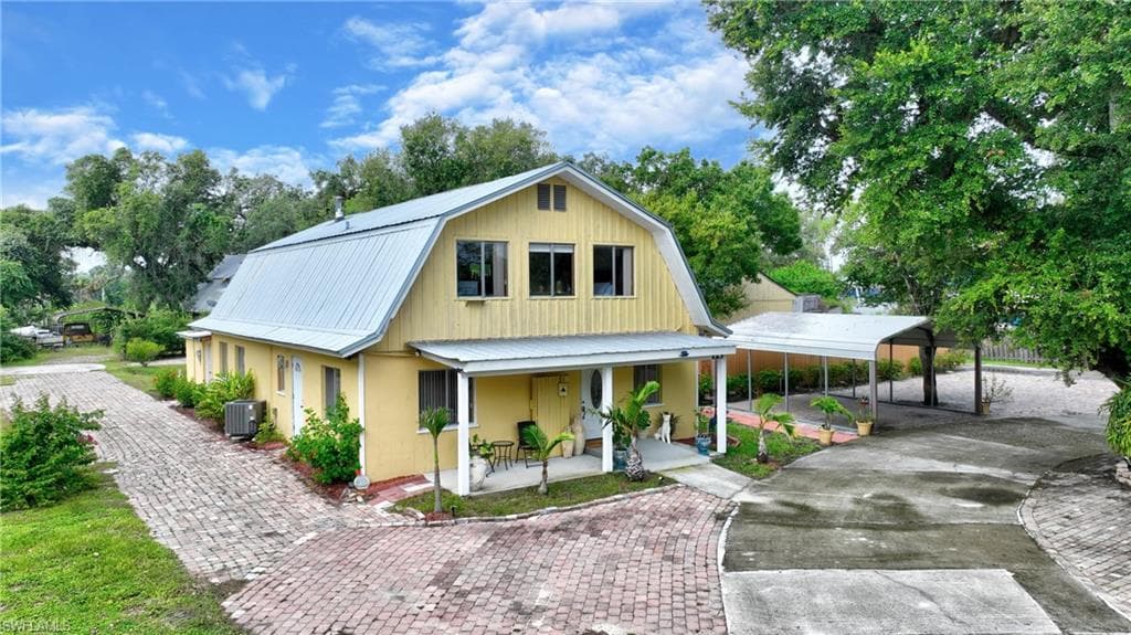 123 Riverbend DR LABELLE, FL 33935