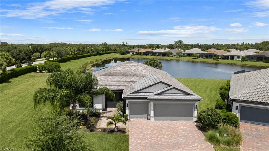 5675 Legendary LN AVE MARIA, FL 34142