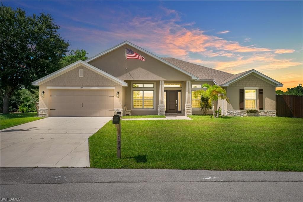 125 SE 11th TER CAPE CORAL, FL 33990
