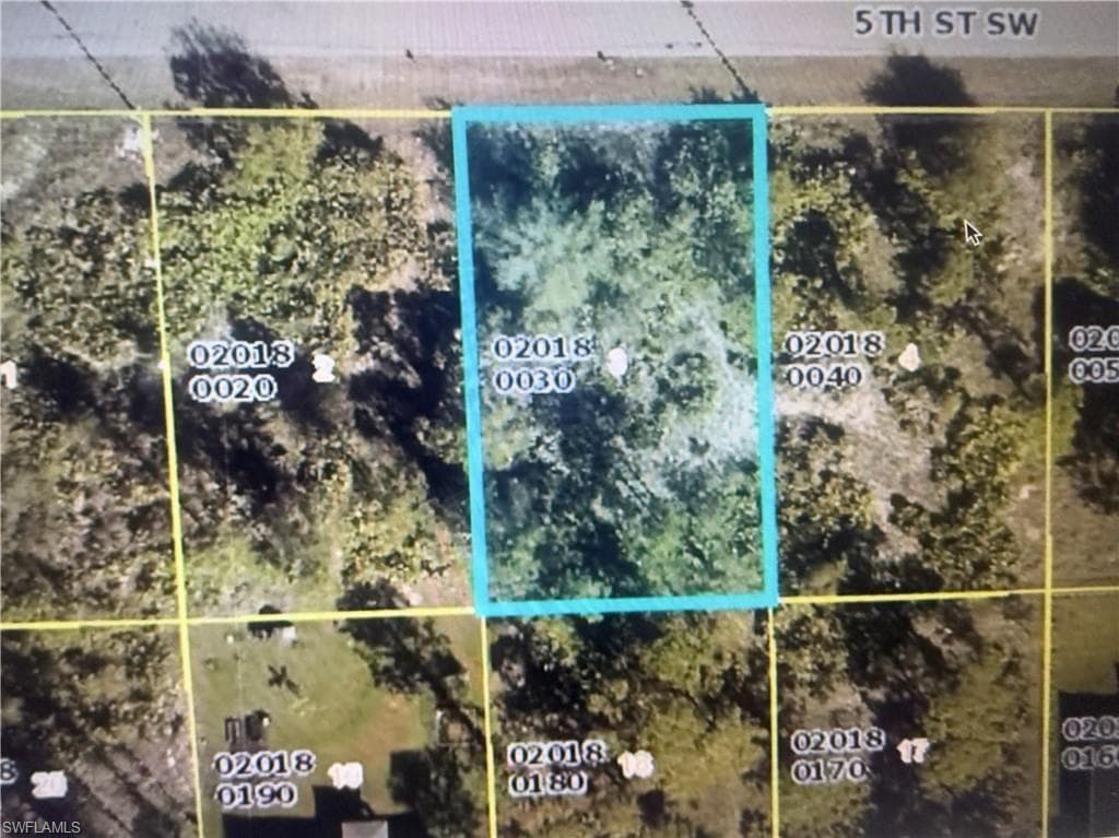3515 5th ST SW LEHIGH ACRES, FL 33976