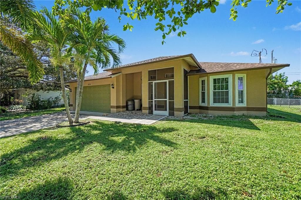 524 SW 23rd TER CAPE CORAL, FL 33991