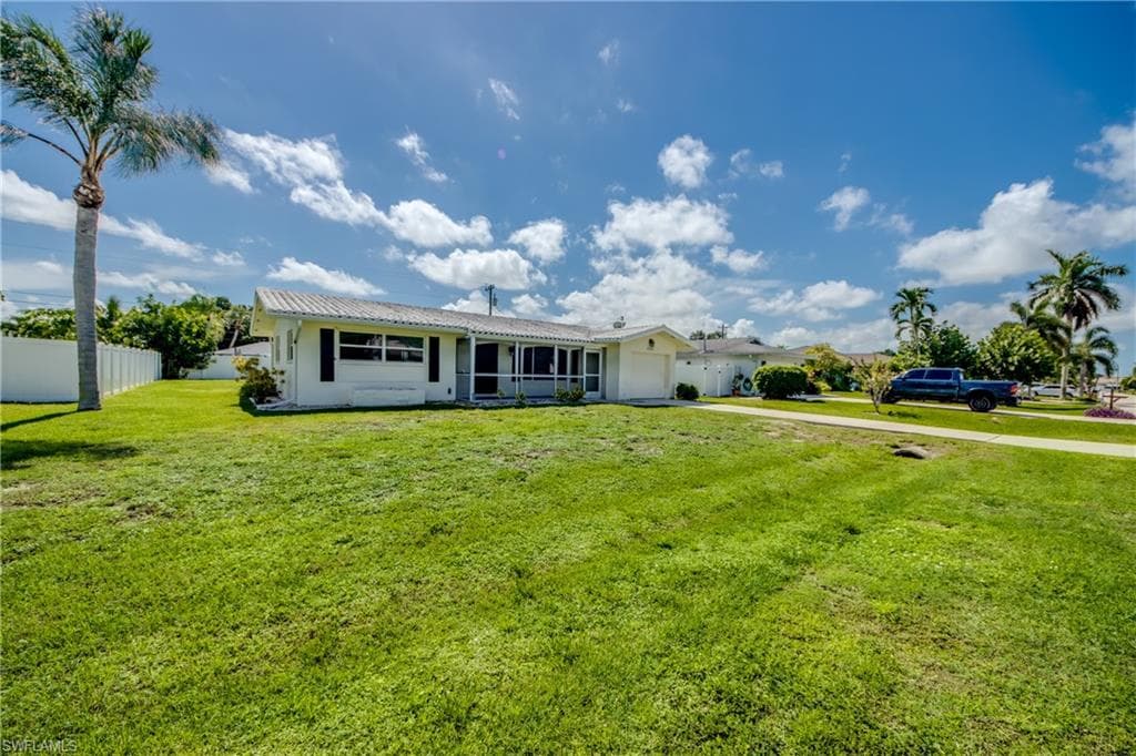 3609 SE 2nd AVE CAPE CORAL, FL 33904