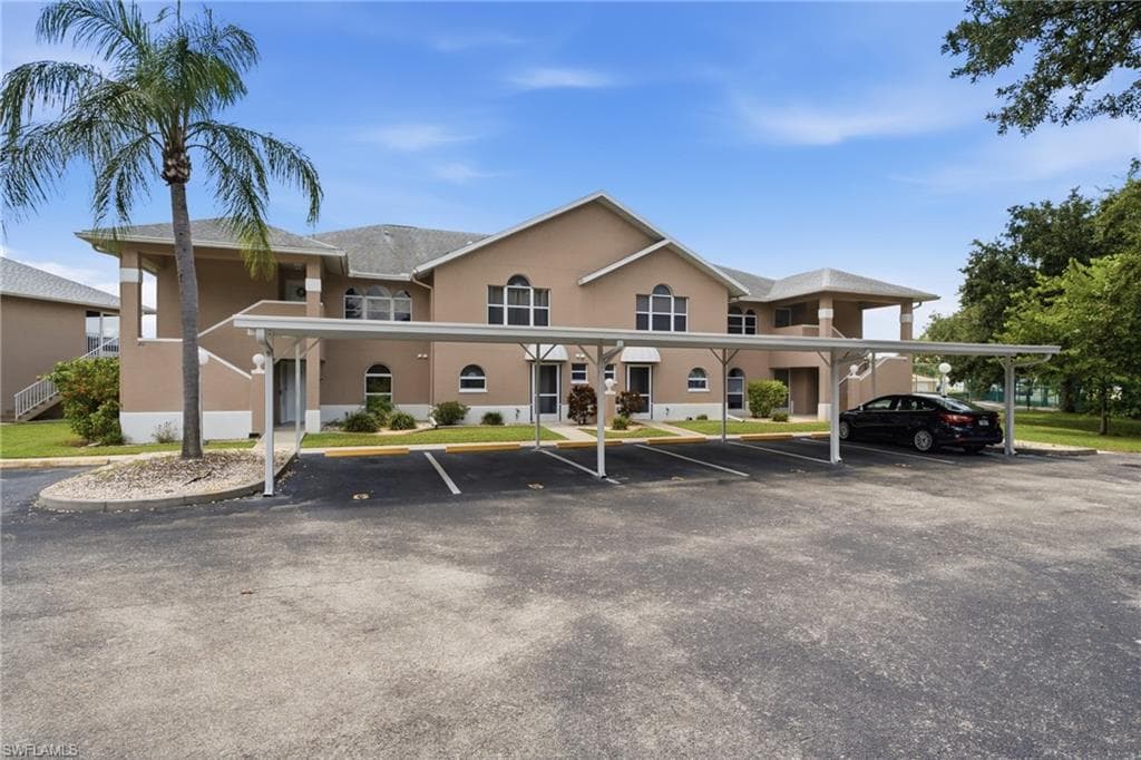 20 Cosmopolitan DR 6 LEHIGH ACRES, FL 33936