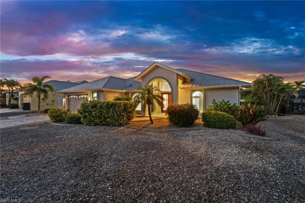 3795 Manatee DR ST. JAMES CITY, FL 33956