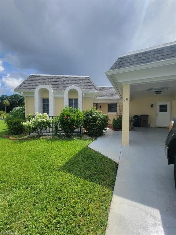10 Regency CT LEHIGH ACRES, FL 33936