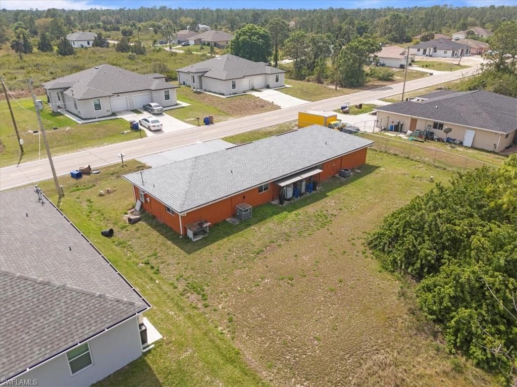 18/20 12th ST LEHIGH ACRES, FL 33972