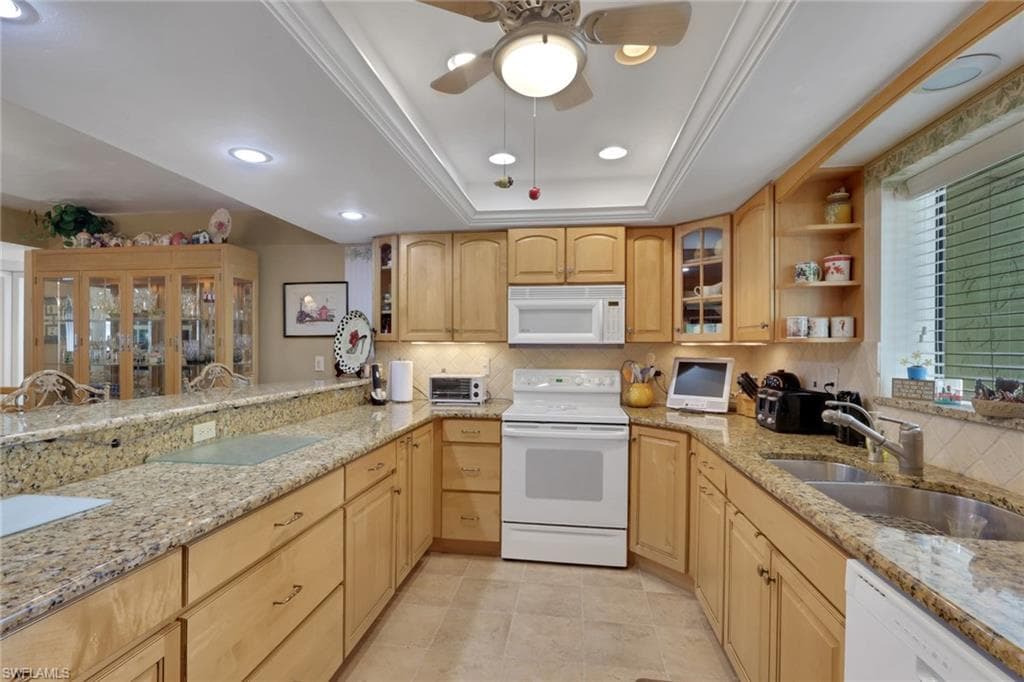 4498 Windjammer LN 2B FORT MYERS, FL 33919