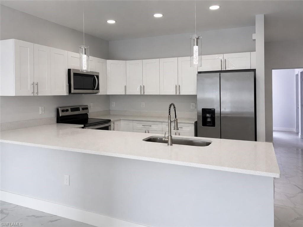 2405/2407 Xelda AVE N LEHIGH ACRES, FL 33971