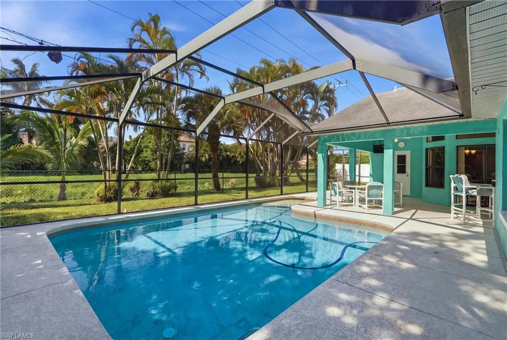 1470 Winkler AVE FORT MYERS, FL 33901