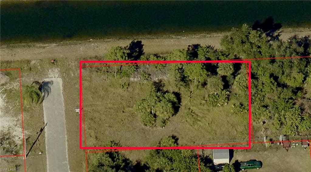 704 Brian AVE N LEHIGH ACRES, FL 33971