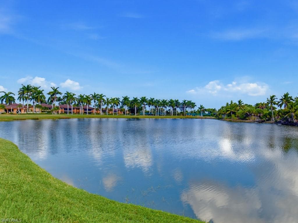 1544 Mainsail DR 7 NAPLES, FL 34114