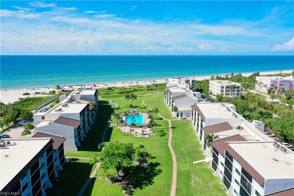 979 E Gulf DR 242 SANIBEL, FL 33957