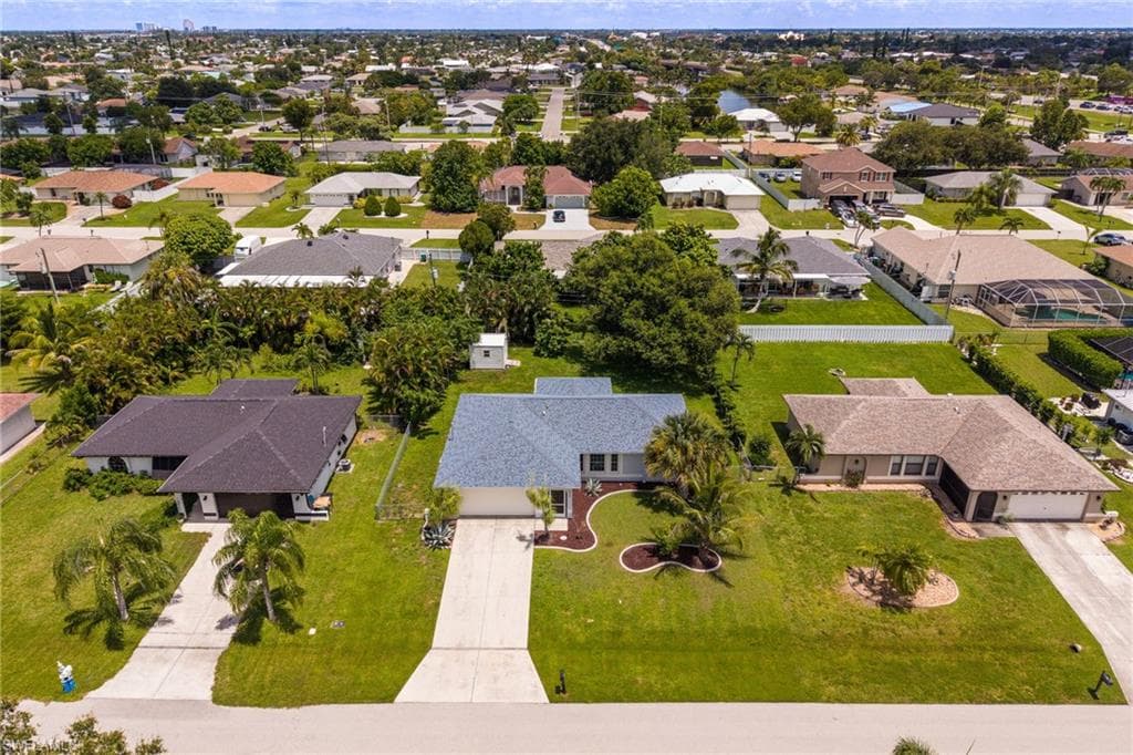 2329 SE 8th AVE CAPE CORAL, FL 33990