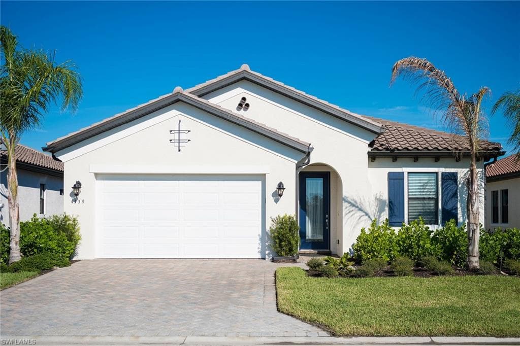 4339 Bismark WAY NAPLES, FL 34119