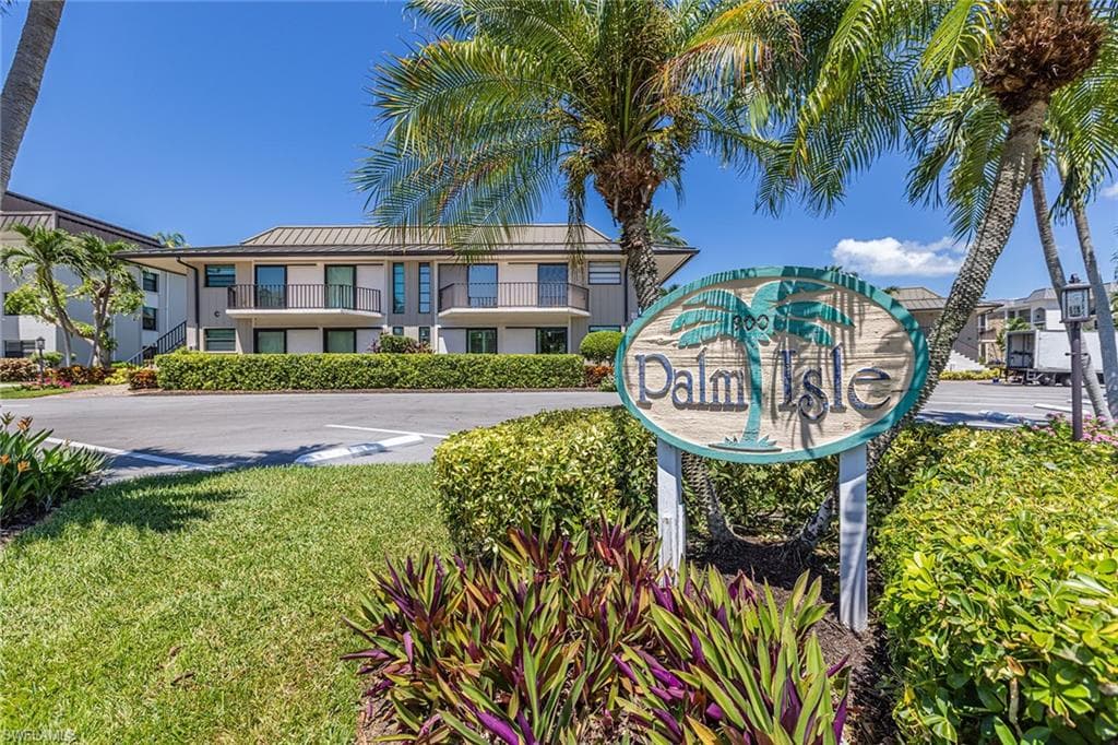 900 Huron CT C-2 MARCO ISLAND, FL 34145