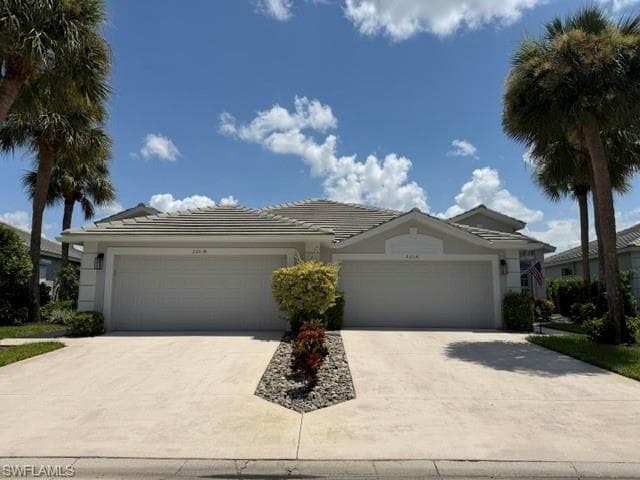 26036 Clarkston DR BONITA SPRINGS, FL 34135