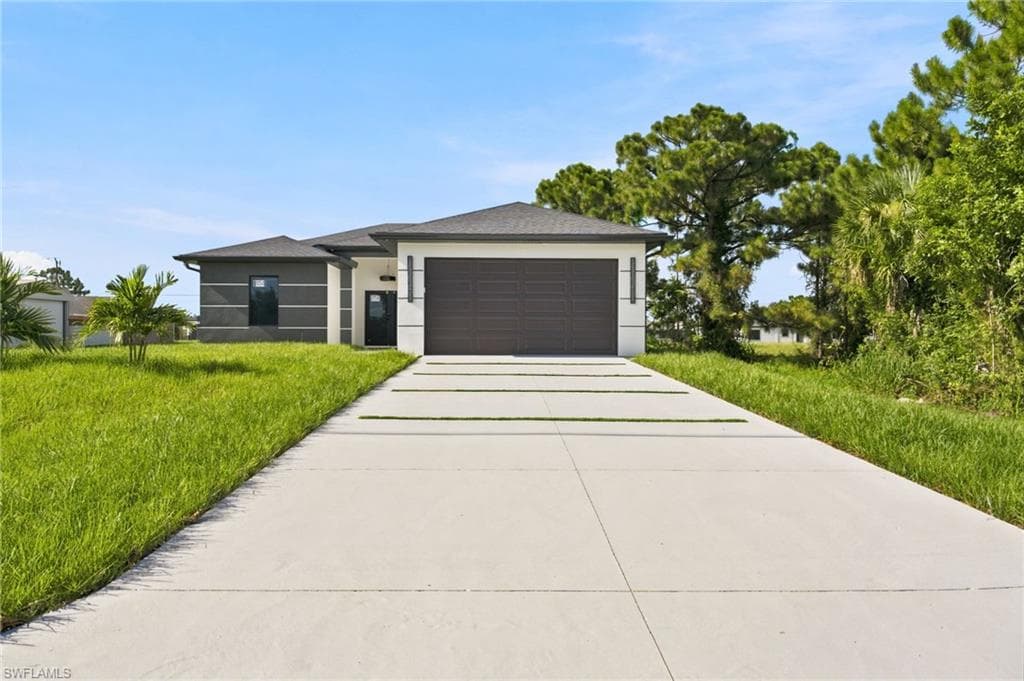 2818 13th ST SW LEHIGH ACRES, FL 33976