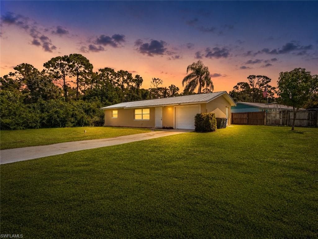 1290 Barrett RD NORTH FORT MYERS, FL 33903