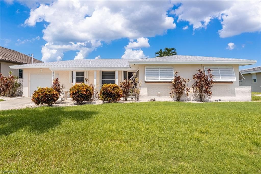 5336 Cortez CT CAPE CORAL, FL 33904