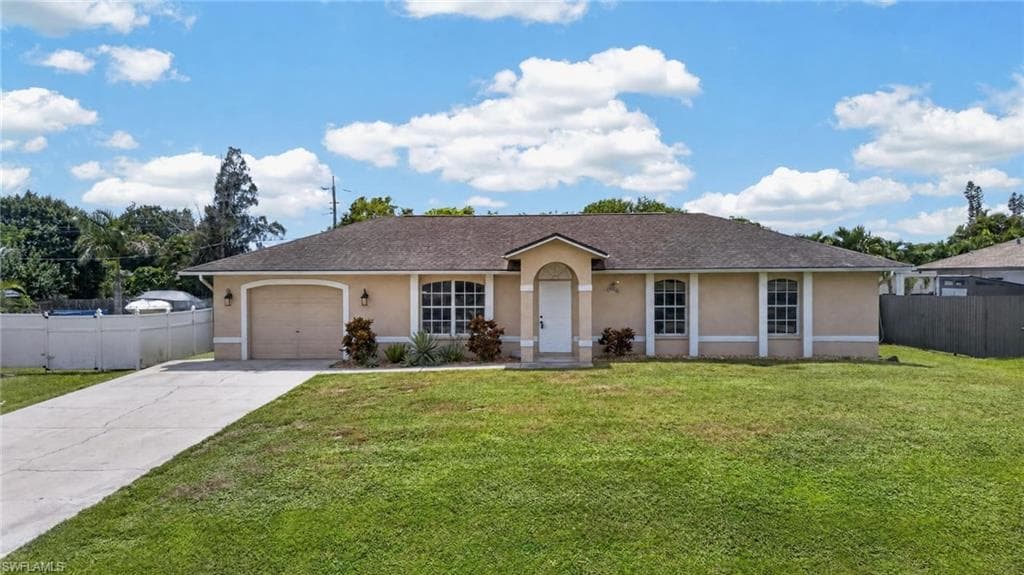 18560 Holly RD FORT MYERS, FL 33967