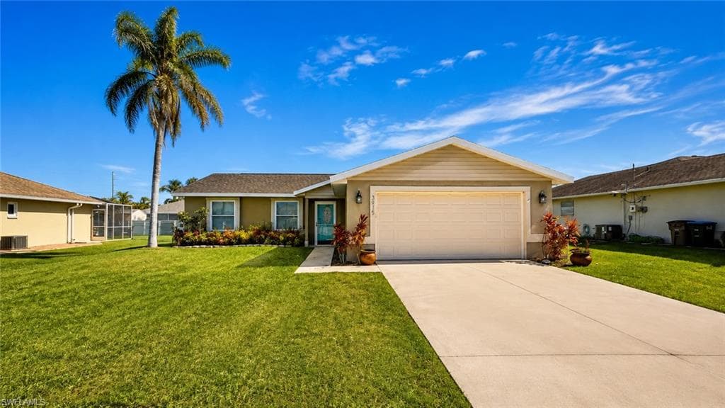 3915 SW 1st AVE CAPE CORAL, FL 33914