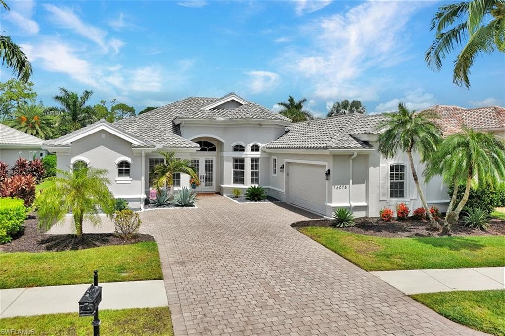 16075 Parque LN NAPLES, FL 34110