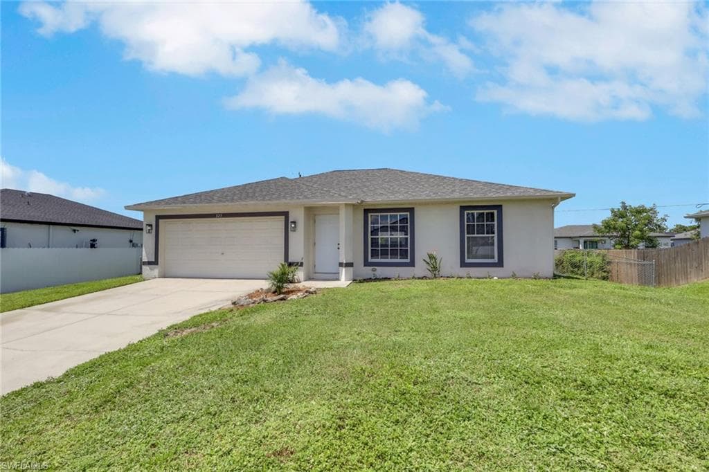 325 NE 30th TER CAPE CORAL, FL 33909
