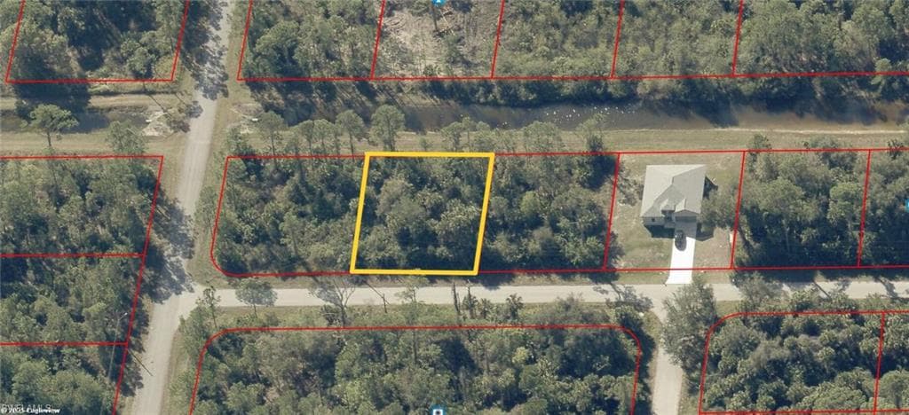1244 Ravenswood ST E LEHIGH ACRES, FL 33974