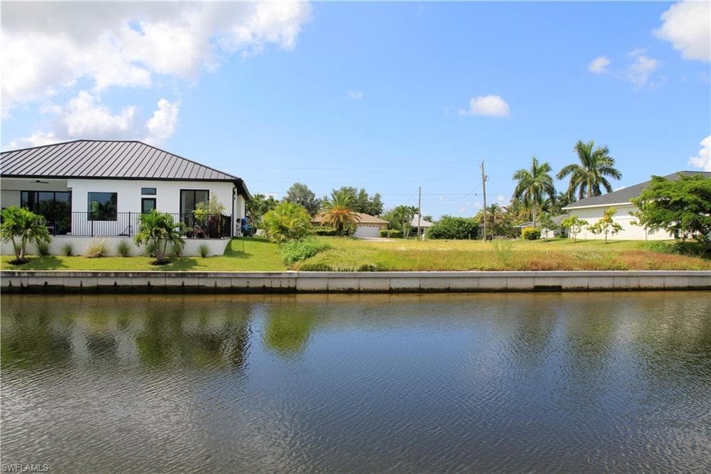 2509 SW 30th TER CAPE CORAL, FL 33914