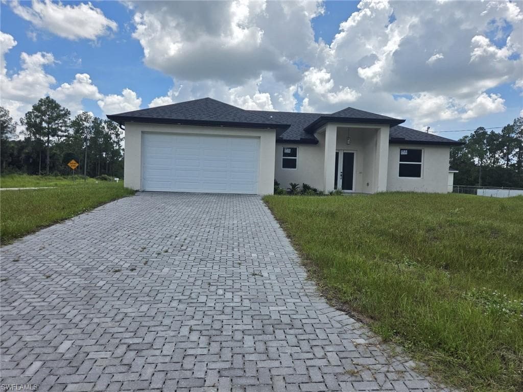 2606 13 ST LEHIGH ACRES, FL 33972