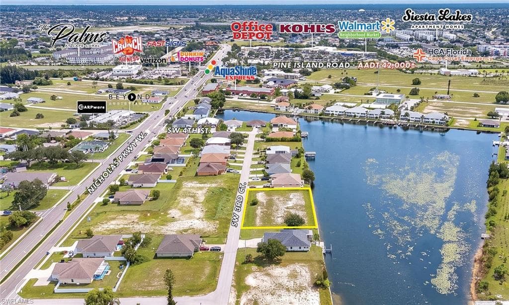 503 SW 3rd CT CAPE CORAL, FL 33991