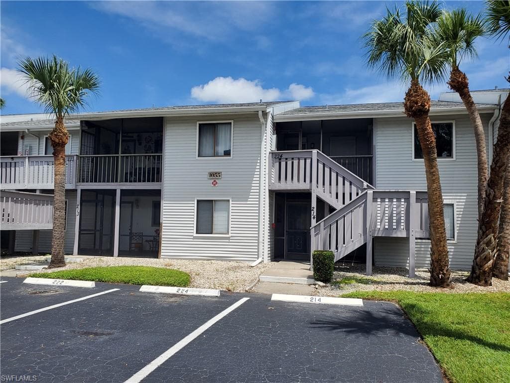 1055 Palm AVE 214 NORTH FORT MYERS, FL 33903