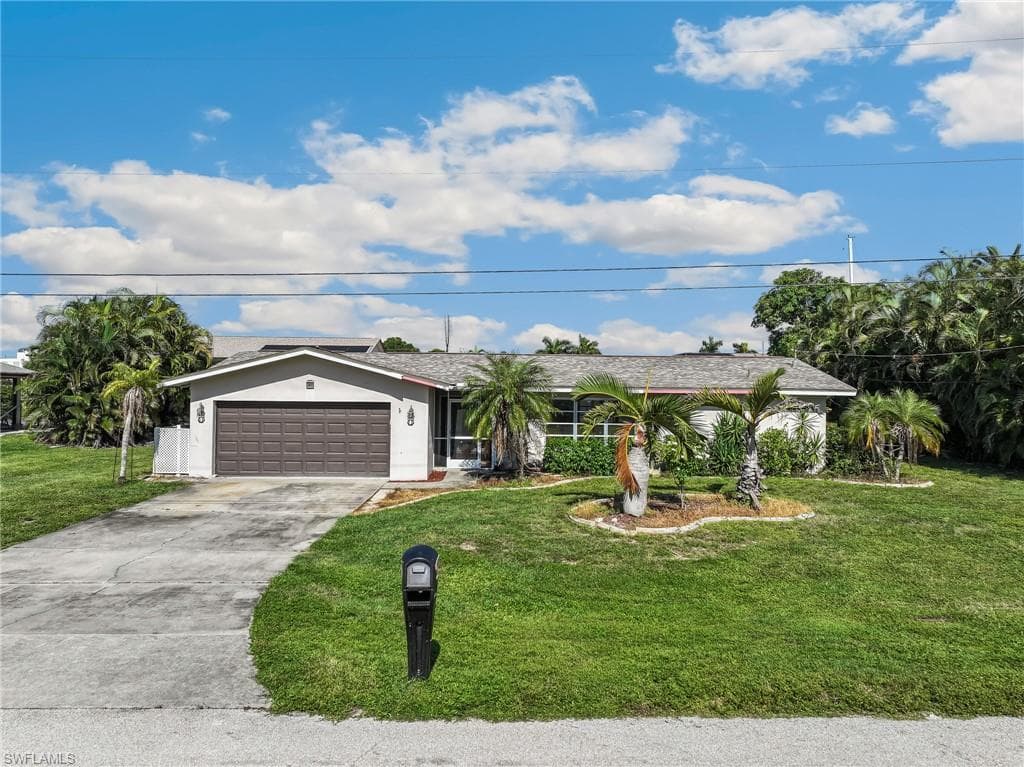 4917 Triton CT W CAPE CORAL, FL 33904