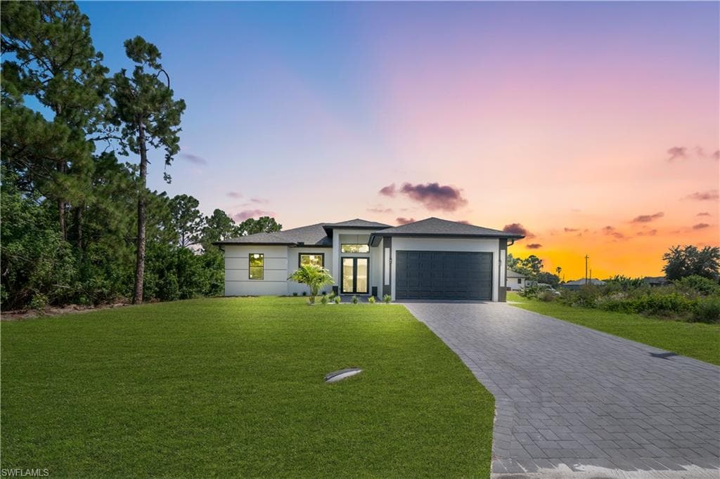3909 25th ST SW LEHIGH ACRES, FL 33976