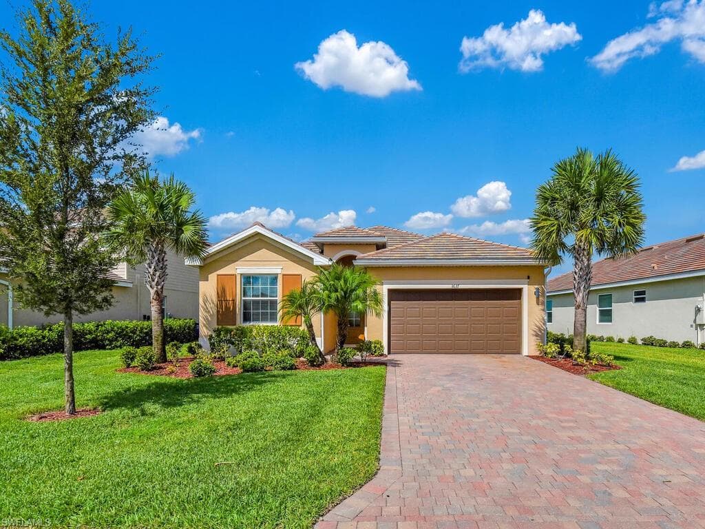 3637 Passion Vine DR ALVA, FL 33920