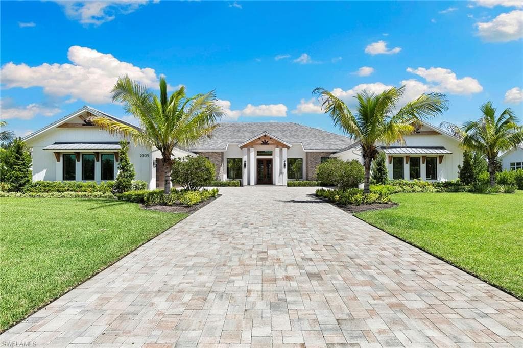 2309 Anthony CT NAPLES, FL 34109