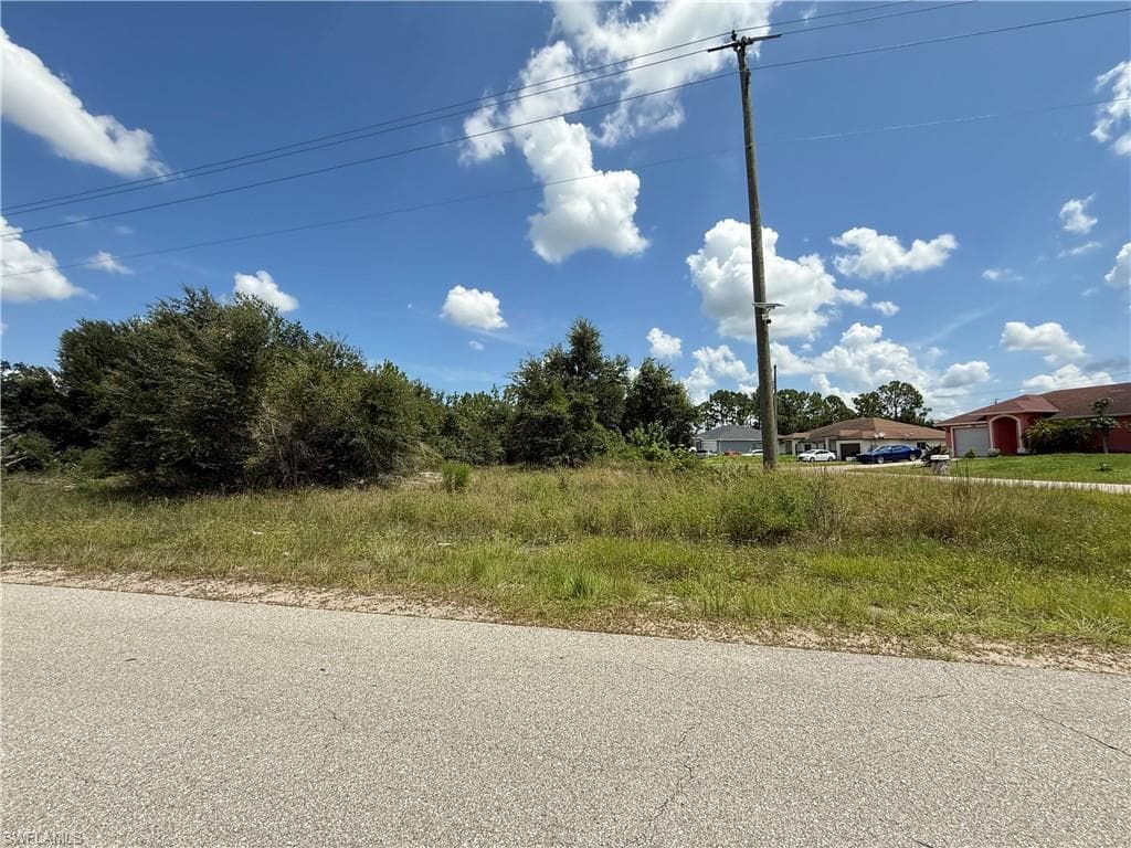 1107 Meadow RD LEHIGH ACRES, FL 33973