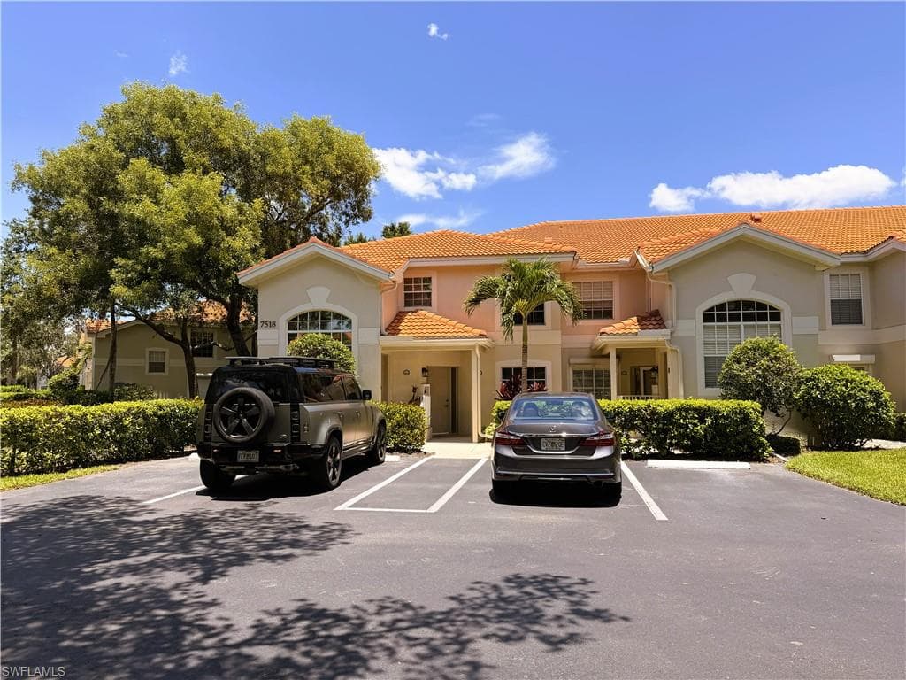 7518 Silver Trumpet LN 101 NAPLES, FL 34109