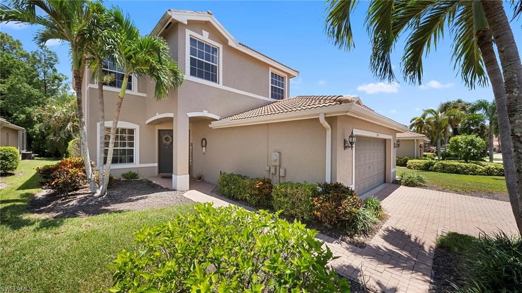 1324 Triandra LN NAPLES, FL 34119