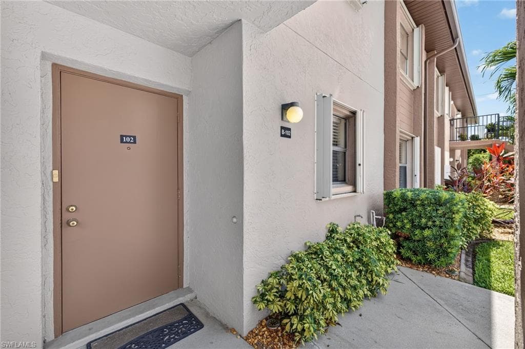 25100 Sandhill BLVD B102 PUNTA GORDA, FL 33983