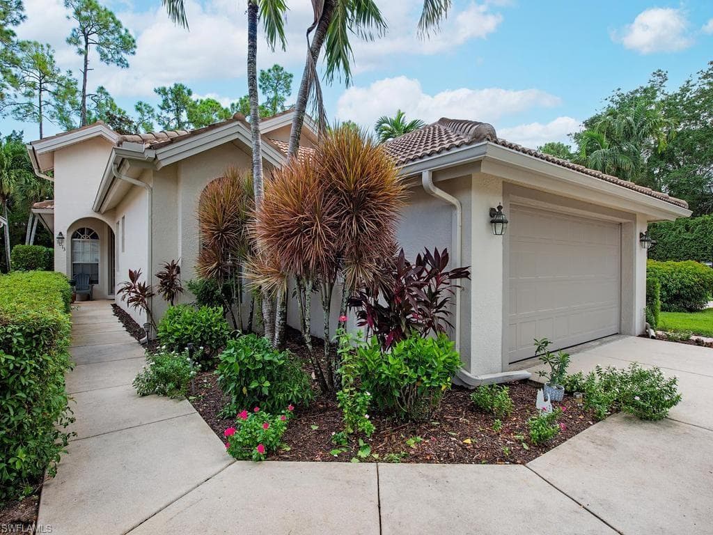 5013 Fairhaven LN NAPLES, FL 34109