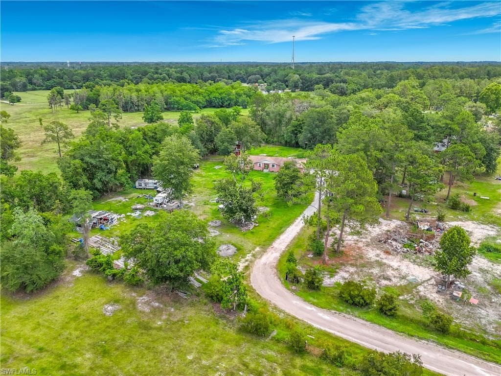 5628 Ferreira RD MACCLENNY, FL 32063
