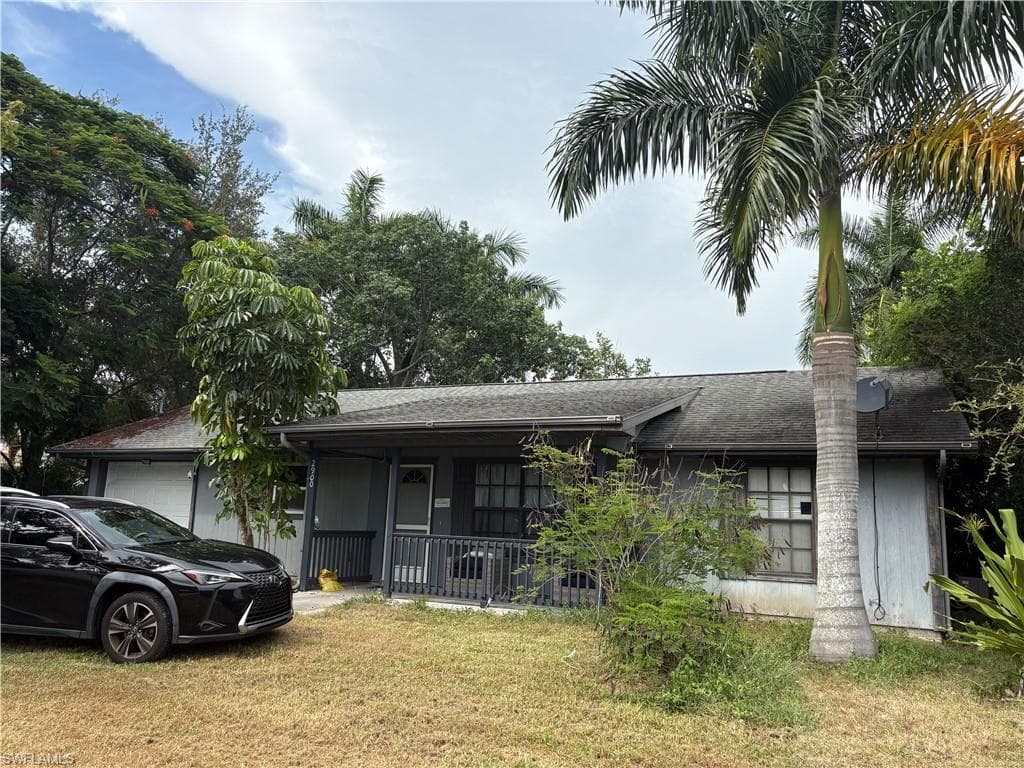 2900 52nd ST SW NAPLES, FL 34116