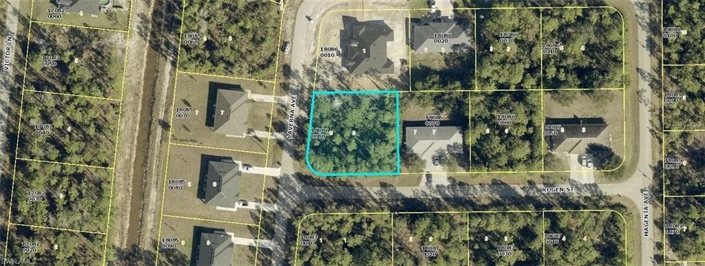 346 Rogen ST LEHIGH ACRES, FL 33972
