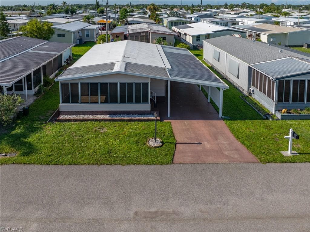 3374 Galaxy WAY NORTH FORT MYERS, FL 33903