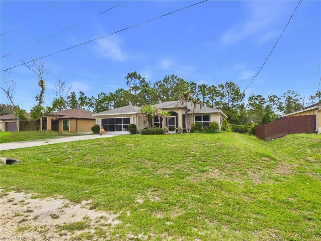 1858 Marlboro LN LEHIGH ACRES, FL 33972