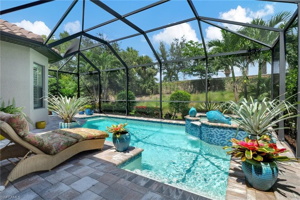 8558 Maggiore CT NAPLES, FL 34114
